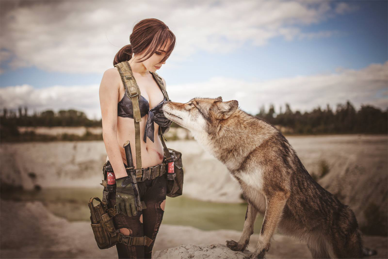 Illustration for article titled Fantastic Metal Gear Solid V Cosplay Has A Real Diamond Dog